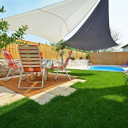 Apartament Robert